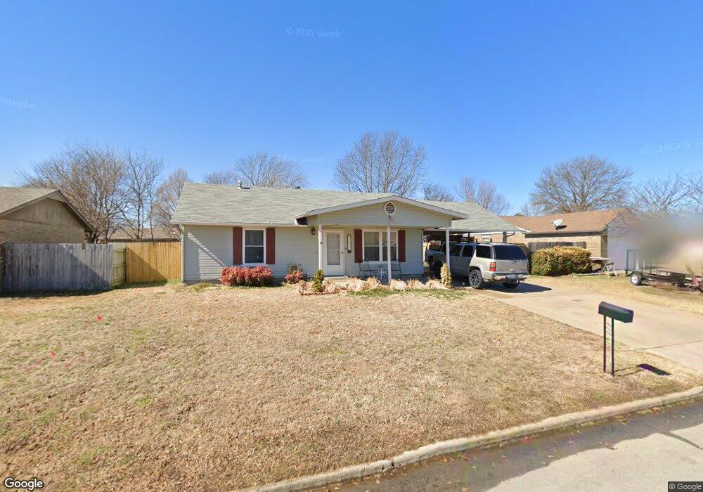 13922 S Poplar St, Glenpool, OK 74033 - photo 1