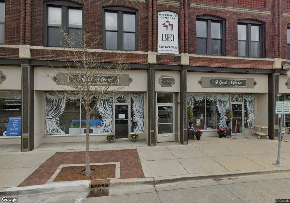 4 1/2 W Wilson St unit C2, Batavia, IL 60510 - photo 1