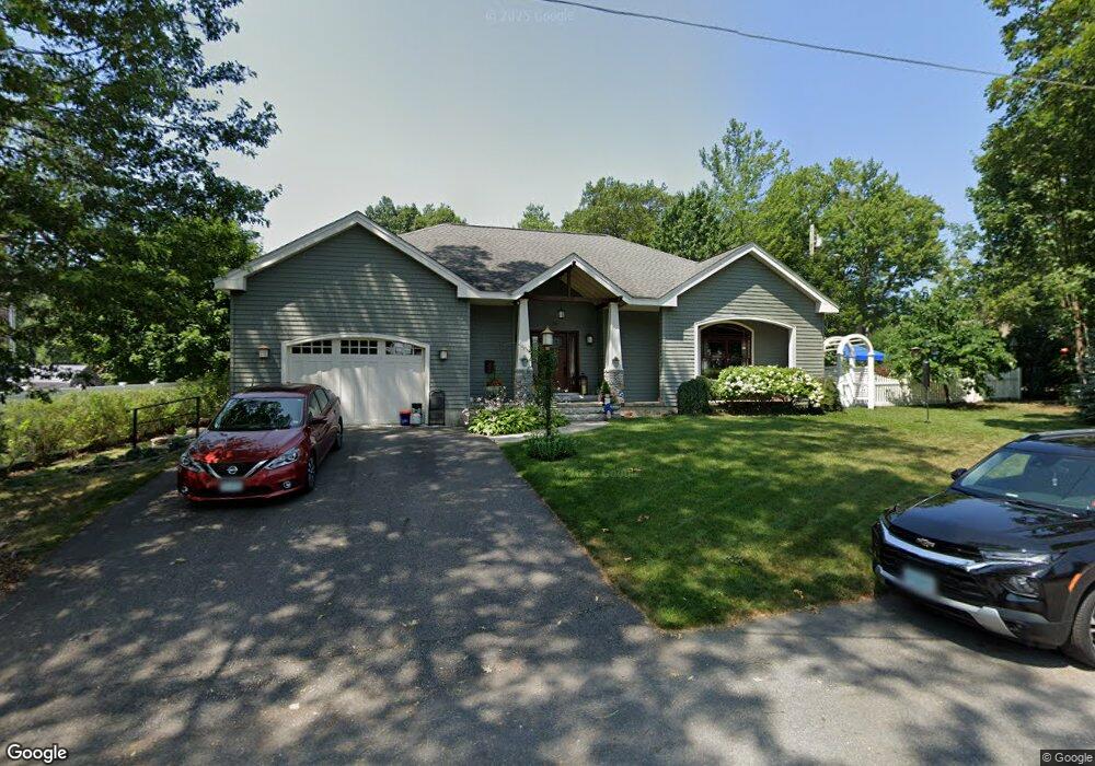 10 Sherman St, Nashua, NH 03064 - photo 1