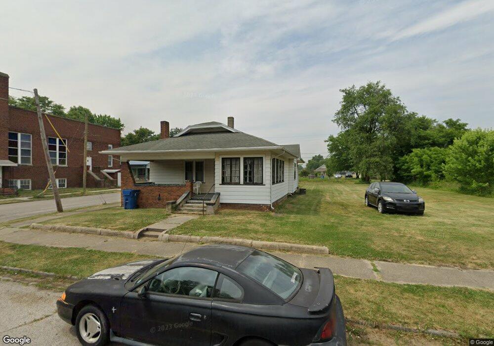 1902 Spruce St, Terre Haute, IN 47807 - photo 1