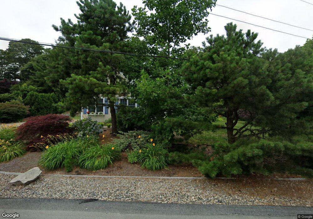 135 Elgin Rd, Pocasset, MA 02559 - photo 1