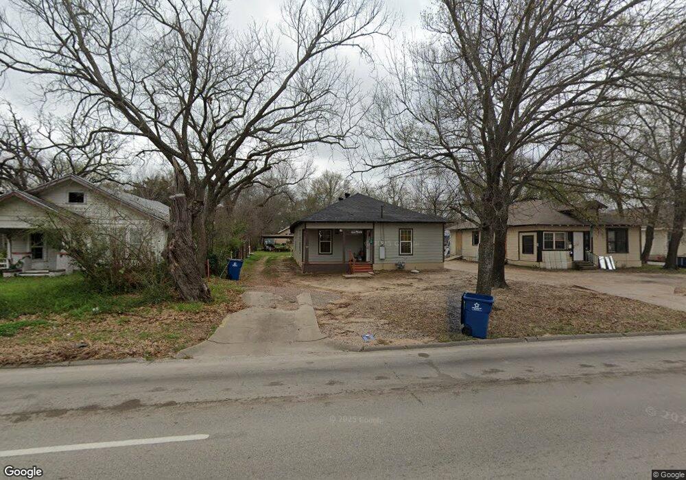 2107 W 2nd Ave, Corsicana, TX 75110 - photo 1