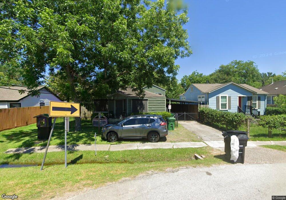 1512 Northwood St unit B, Houston, TX 77009 - photo 1