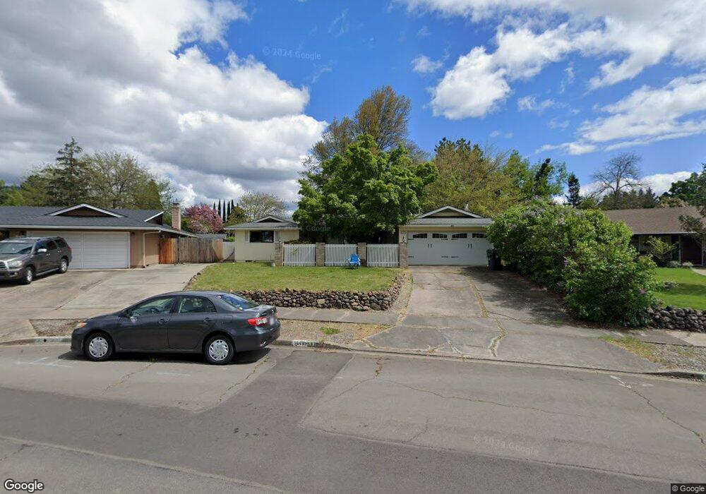 1448 N Keeneway Dr, Medford, OR 97504 - photo 1