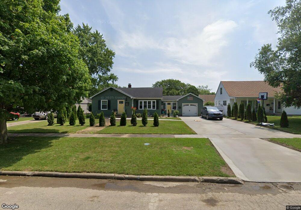 204 Paw Paw St, Three Oaks, MI 49128 - photo 1