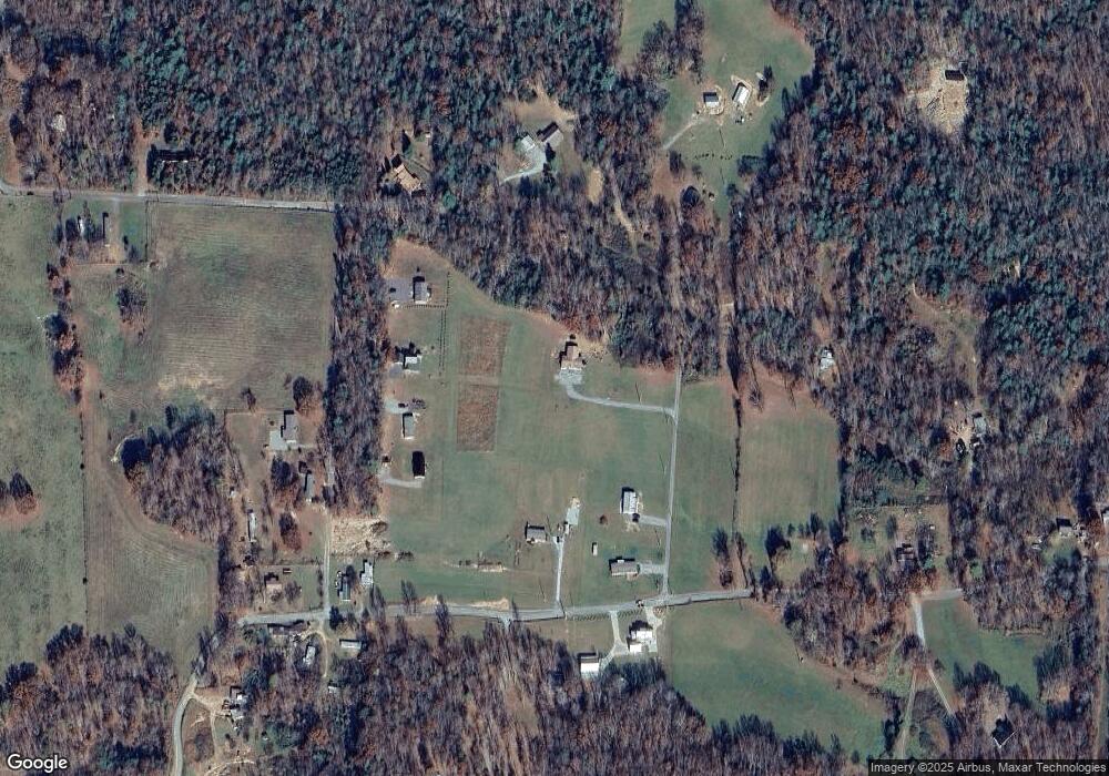 210 Cutshaw Ln, Greeneville, TN 37743 - photo 1