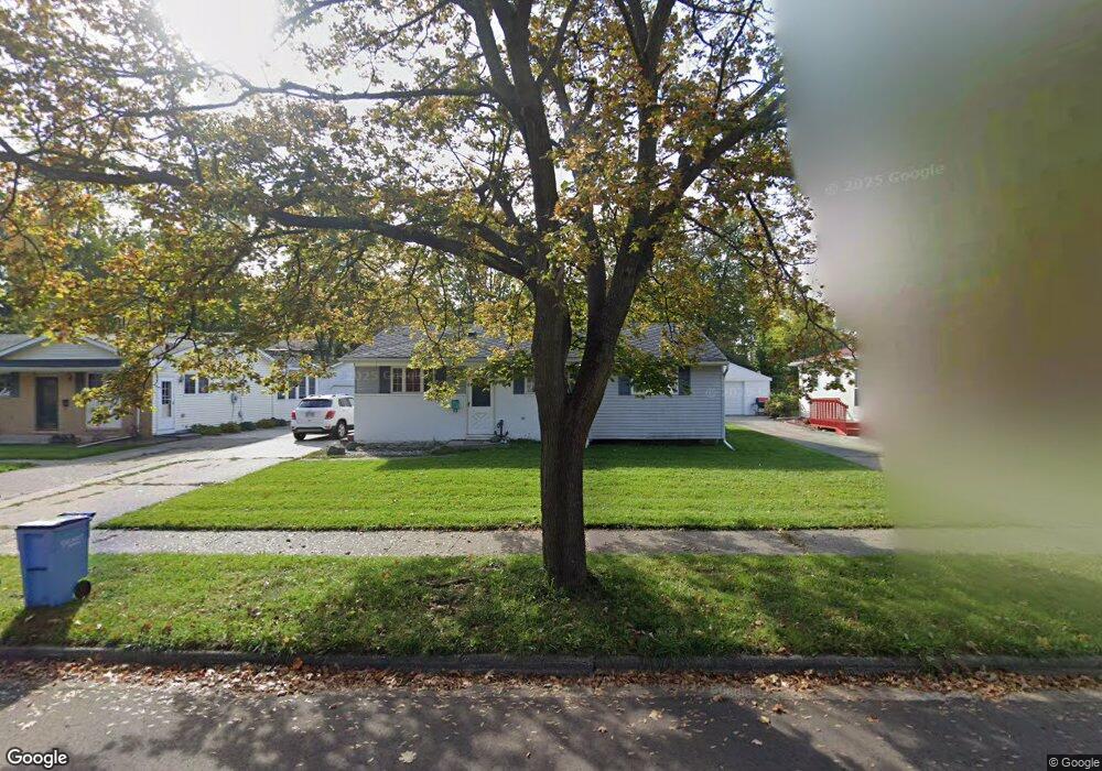 1927 Holly Way, Lansing, MI 48910 - photo 1