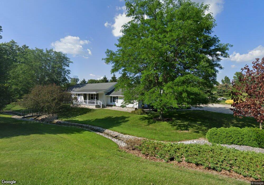 1222 S Knoxville Ave, Saint Marys, OH 45885 - photo 1