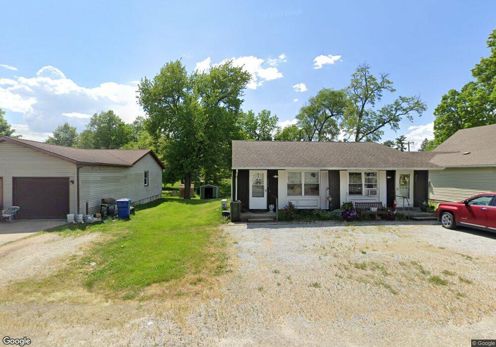 215 N Grover St, Warren, IN 46792 - photo 1