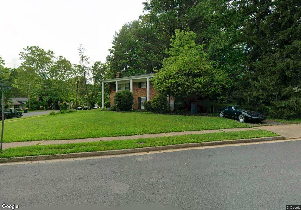 4428 Glenn Rose St, Fairfax, VA 22032 - photo 1