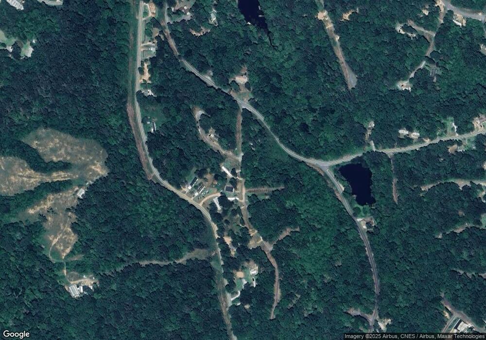 718 Meadowlark Ln, Toccoa, GA 30577 - photo 1