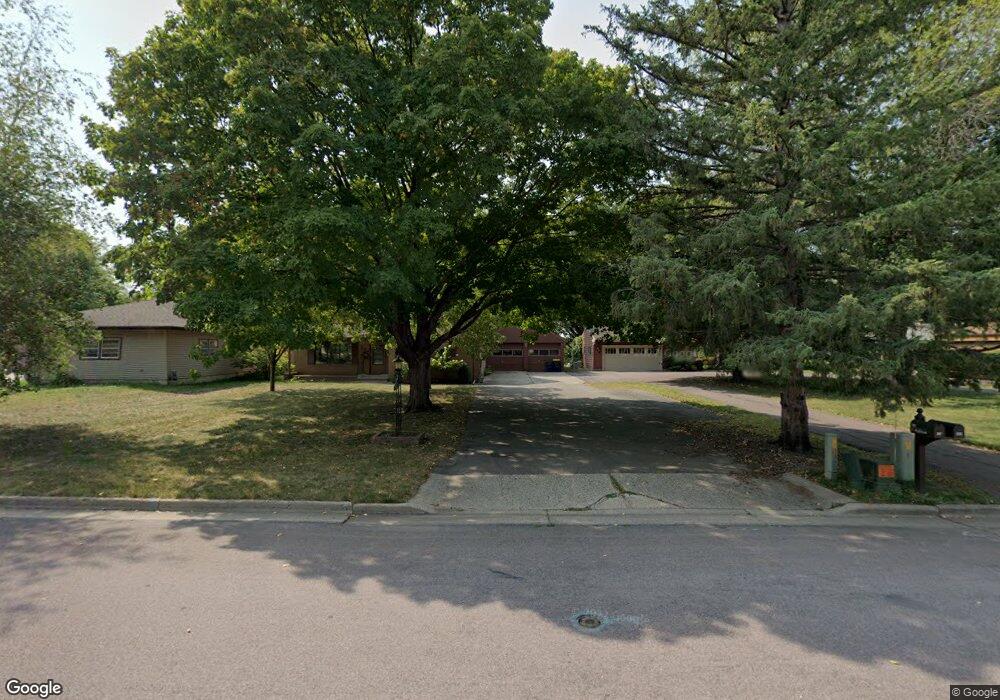 232 S Highland Ave, New Ulm, MN 56073 - photo 1