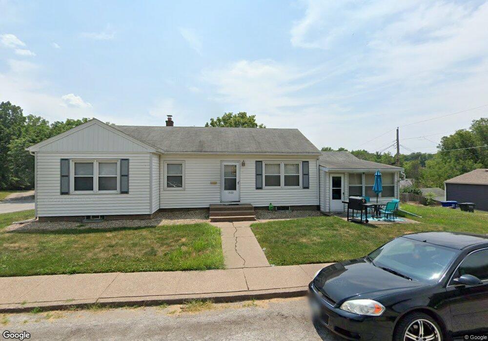 1523 Fulton Ct, Davenport, IA 52803 - photo 1