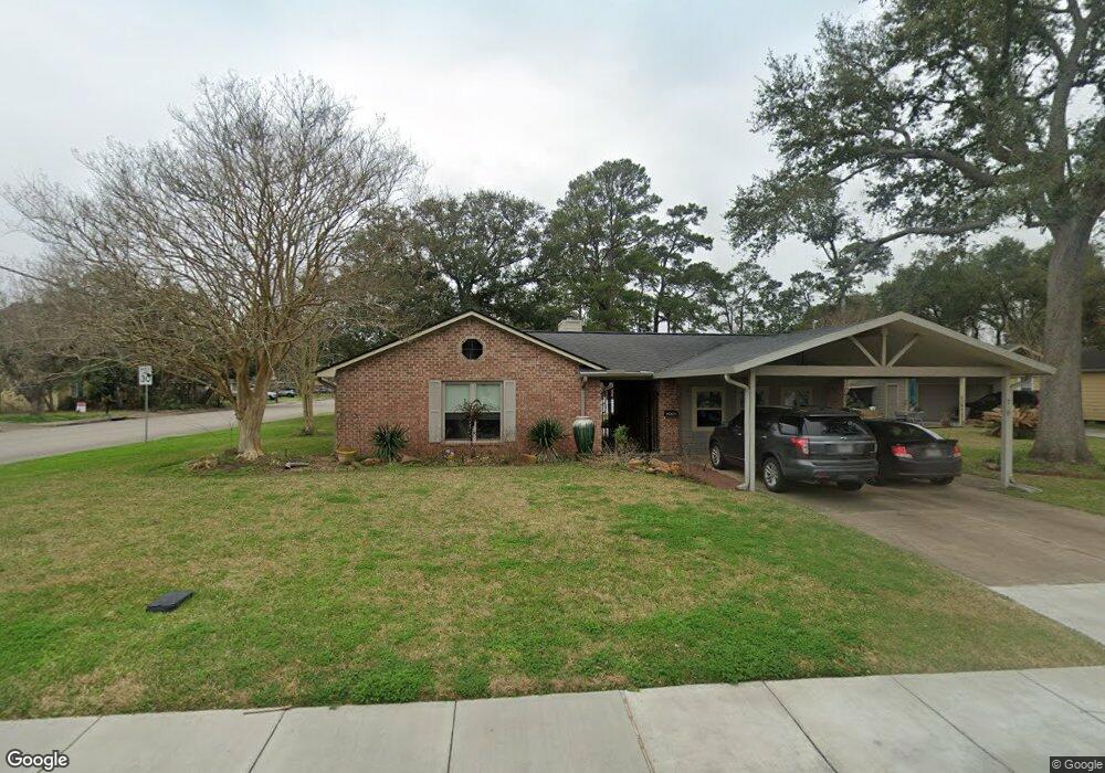 730 Clark St, Alvin, TX 77511 - photo 1