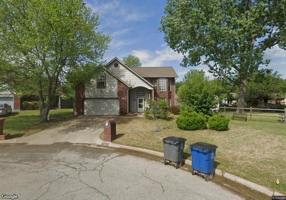 2823 W 64th St, Tulsa, OK 74132 - photo 1