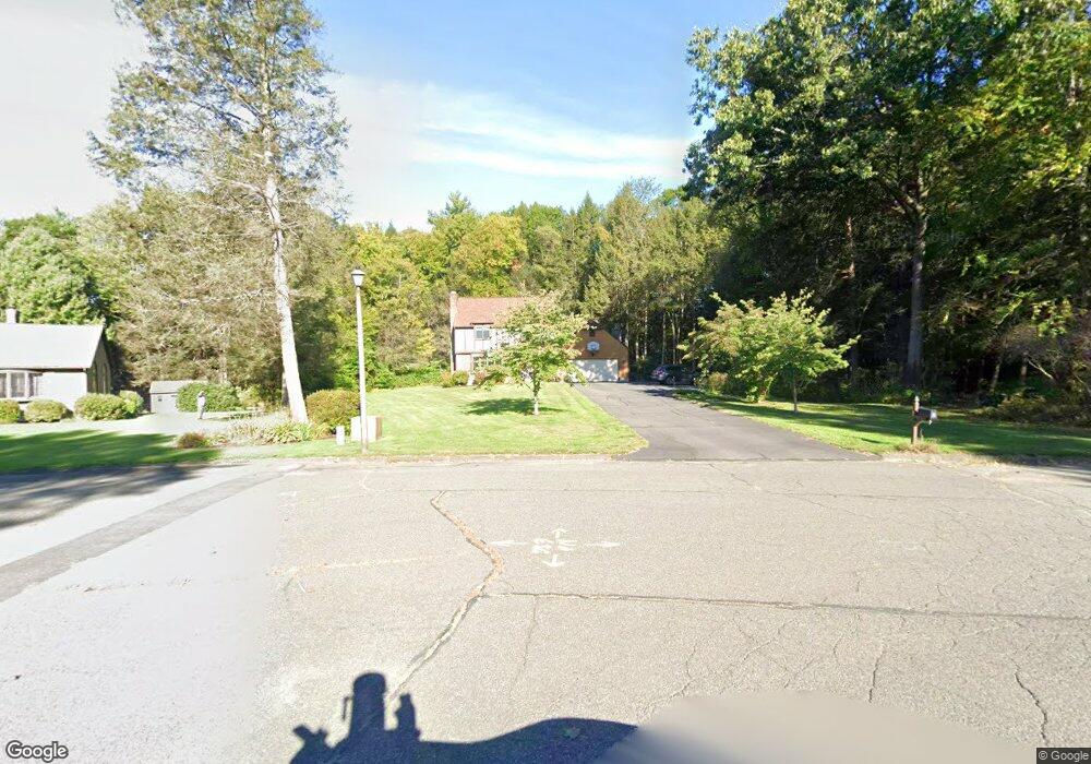 4 Lexington Dr, Easthampton, MA 01027 - photo 1