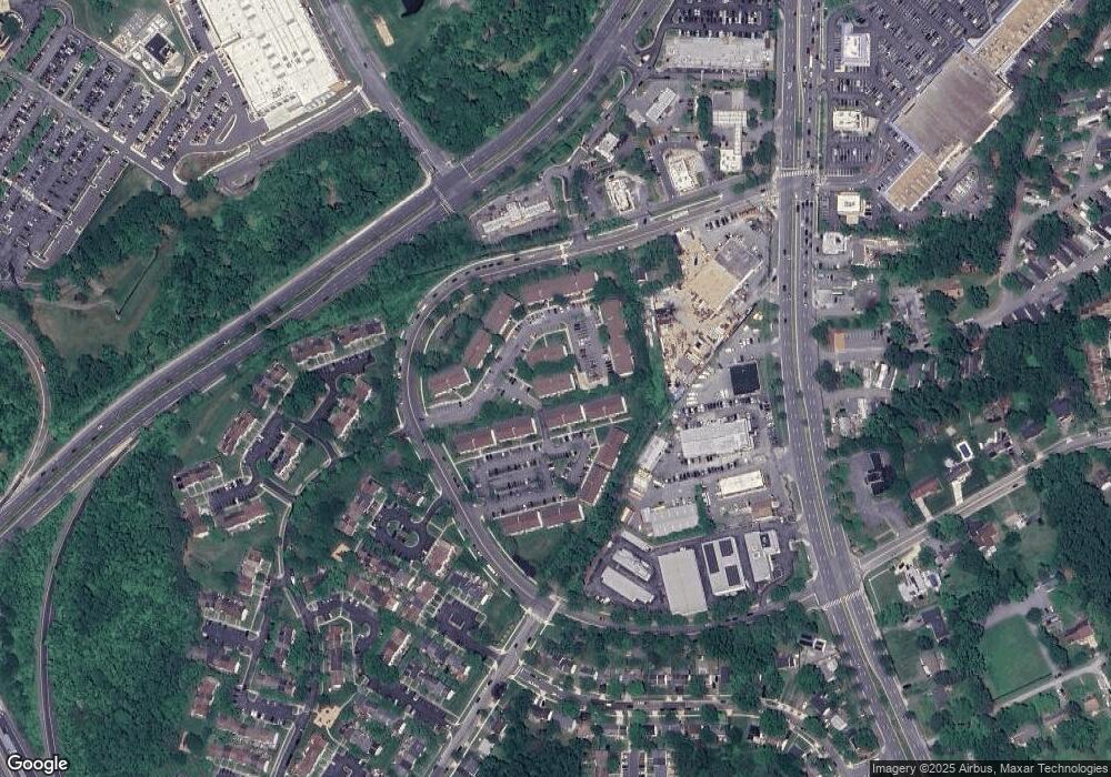 19633 Gunners Branch Rd, Germantown, MD 20876 - photo 1