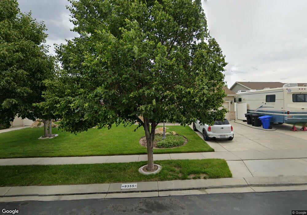 9355 Uinta Hills Dr, West Jordan, UT 84088 - photo 1
