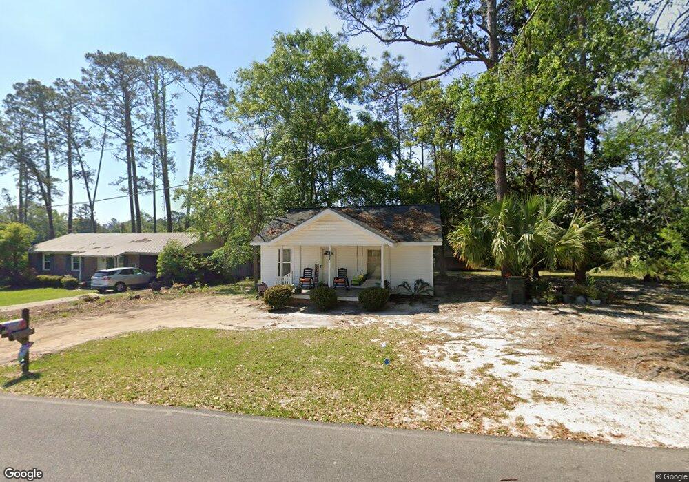 608 Franklin St E, Douglas, GA 31533 - photo 1
