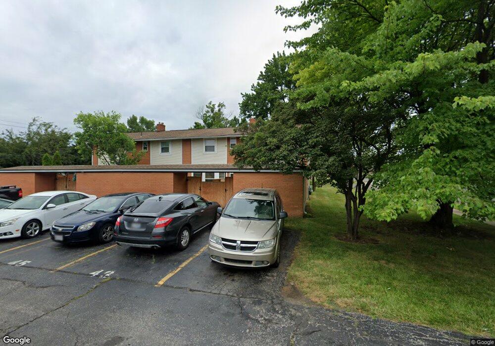 5543 Rockwood Ct, Columbus, OH 43229 - photo 1