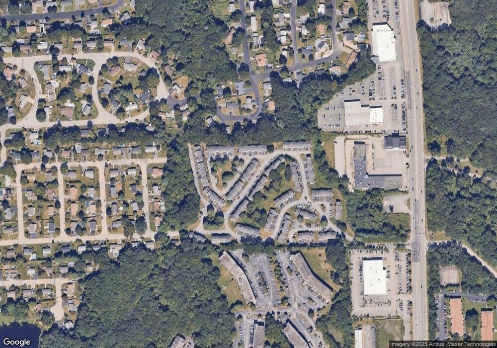 98 Greenwich Way N unit 98, West Warwick, RI 02893 - photo 1