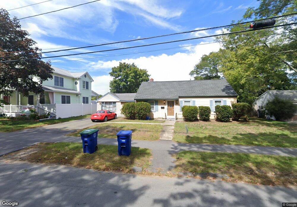 19 Lakeside Dr, Braintree, MA 02184 - photo 1