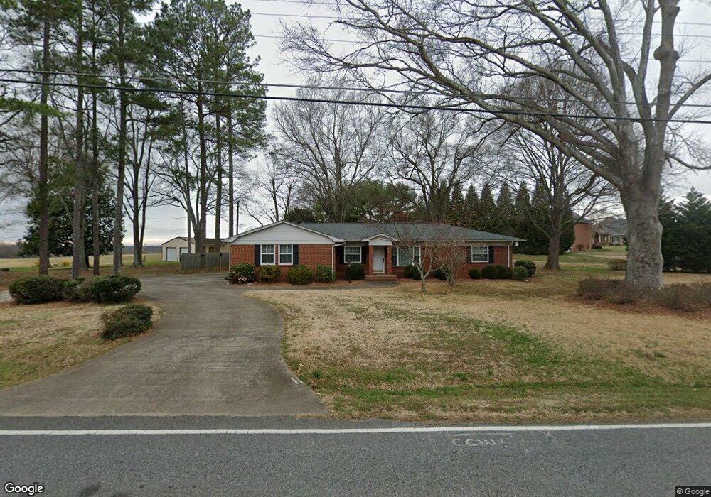 738 Old Boiling Springs Rd, Shelby, NC 28152 - photo 1