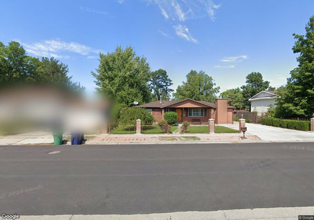 8526 S Johnson Way Dr, Sandy, UT 84094 - photo 1