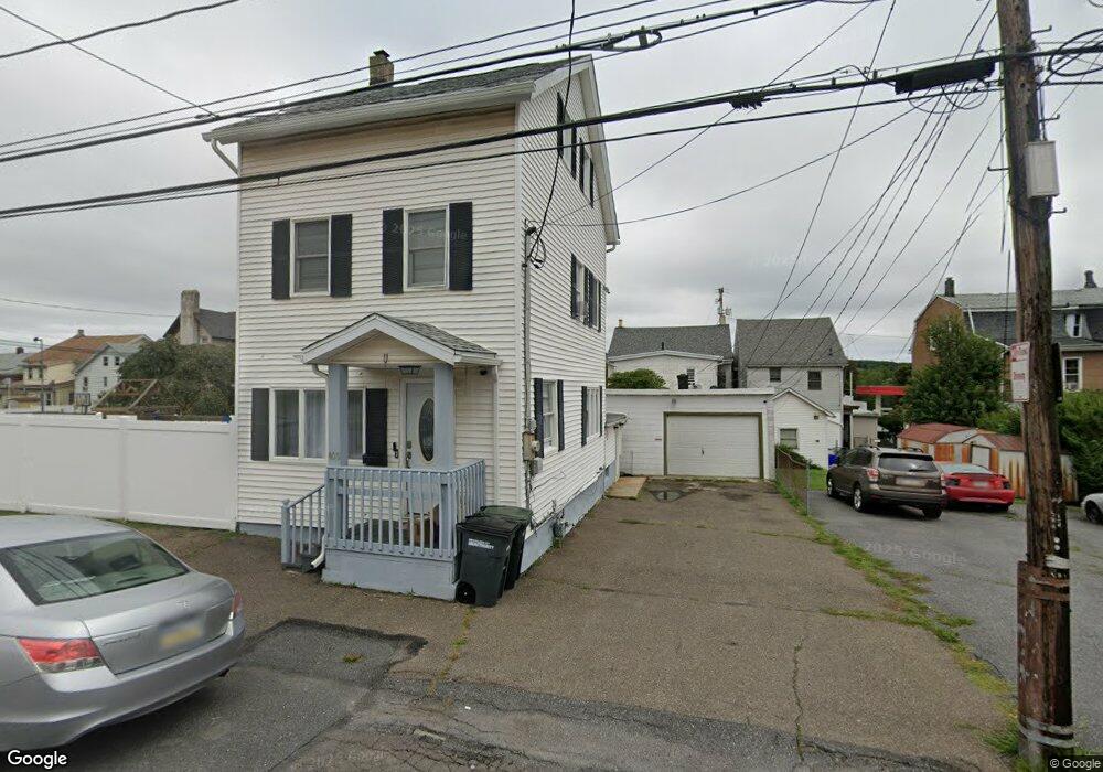 405 E Mine St, Hazleton, PA 18201 - photo 1