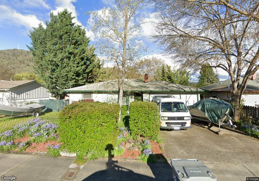 455 NE 11th St, Grants Pass, OR 97526 - photo 1