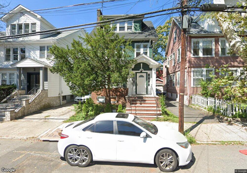 65 Poe Ave unit 3rd Flr, Newark, NJ 07106 - photo 1