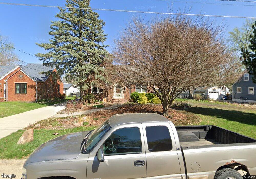 1925 35th St, Des Moines, IA 50310 - photo 1