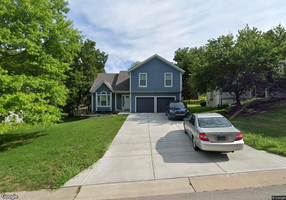 12410 W 54th St, Shawnee, KS 66216 - photo 1
