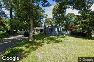 40 Gaymor Rd, Hauppauge, NY 11788