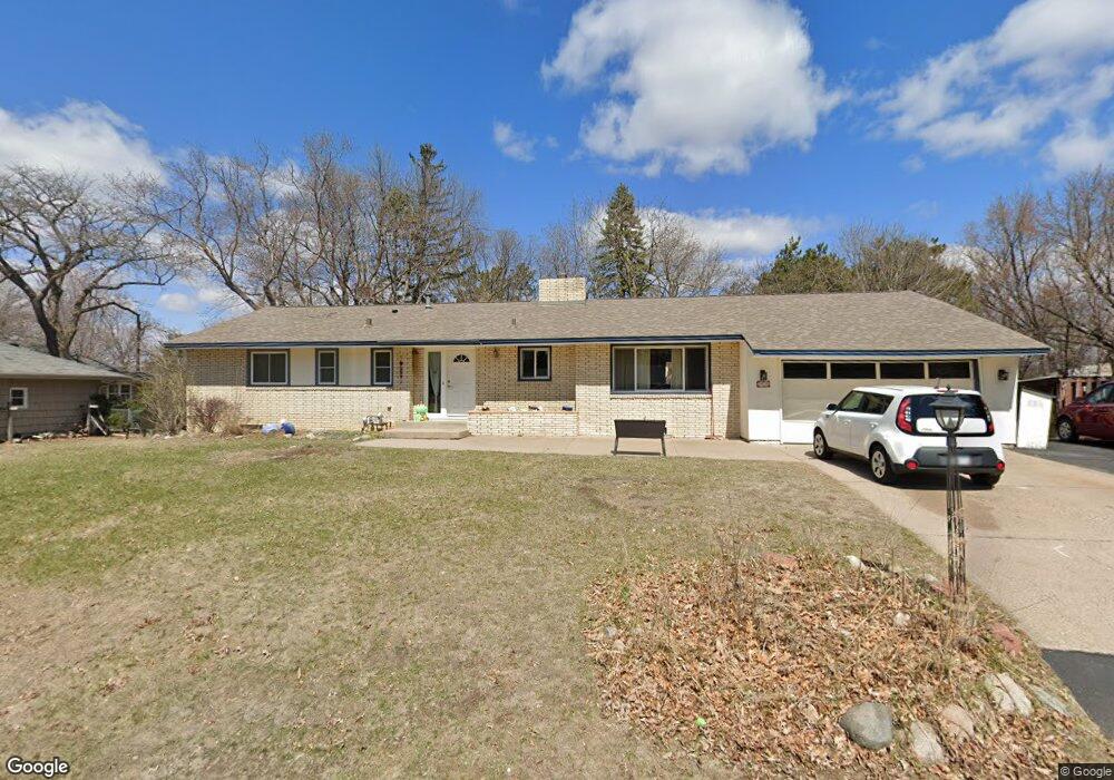 14712 Karyl Dr, Minnetonka, MN 55345 - photo 1