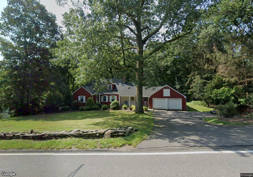 92 Mohegan Rd, Shelton, CT 06484 - photo 1