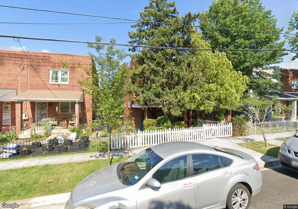 82 54th St SE, Washington, DC 20019 - photo 1