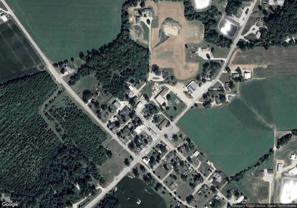 2737 SW Higgins St, Bluffton, IN 46714 - photo 1