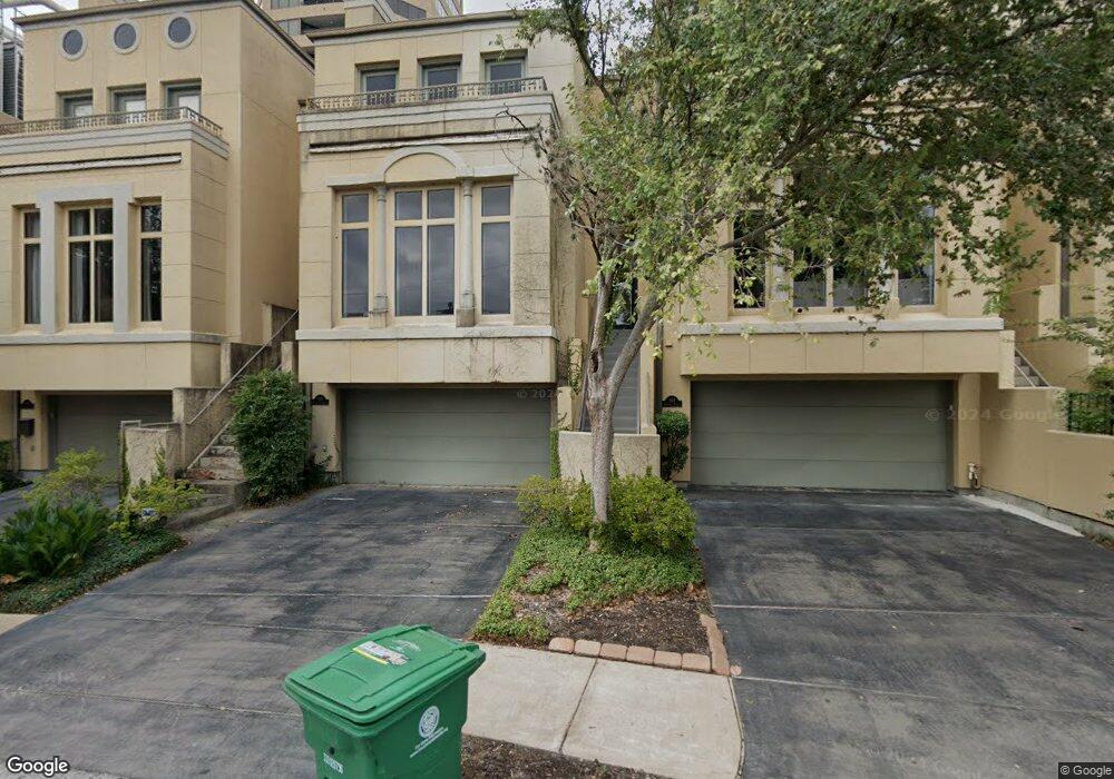 105 Birdsall St, Houston, TX 77007 - photo 1