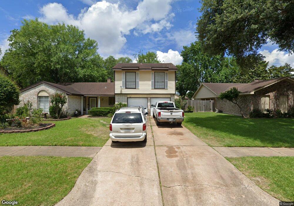 5610 Long Creek Ln, Houston, TX 77088 - photo 1