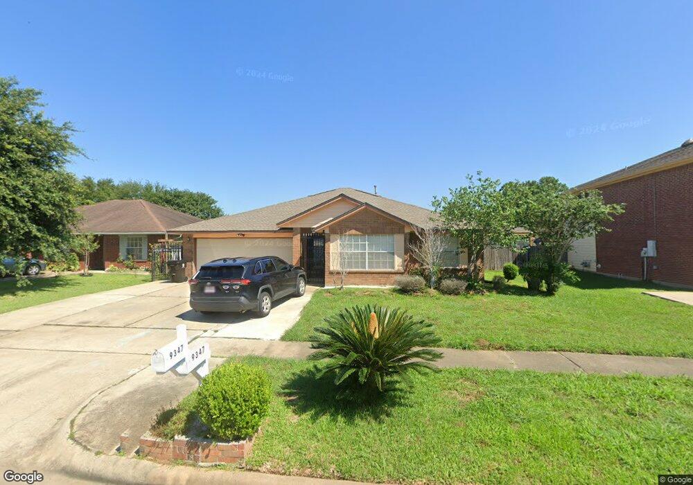 9347 Carmalee St, Houston, TX 77075 - photo 1