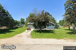 607 1st Ave S, Clear Lake, SD 57226