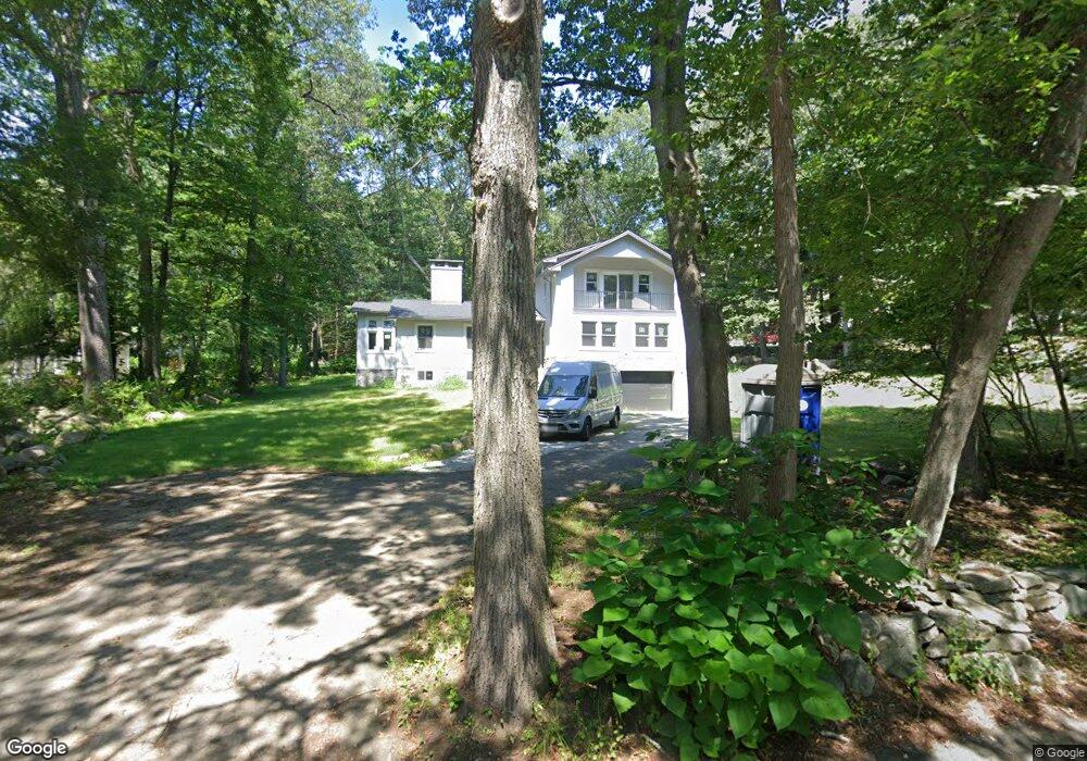 184 Bedford Rd, Lincoln, MA 01773 - photo 1