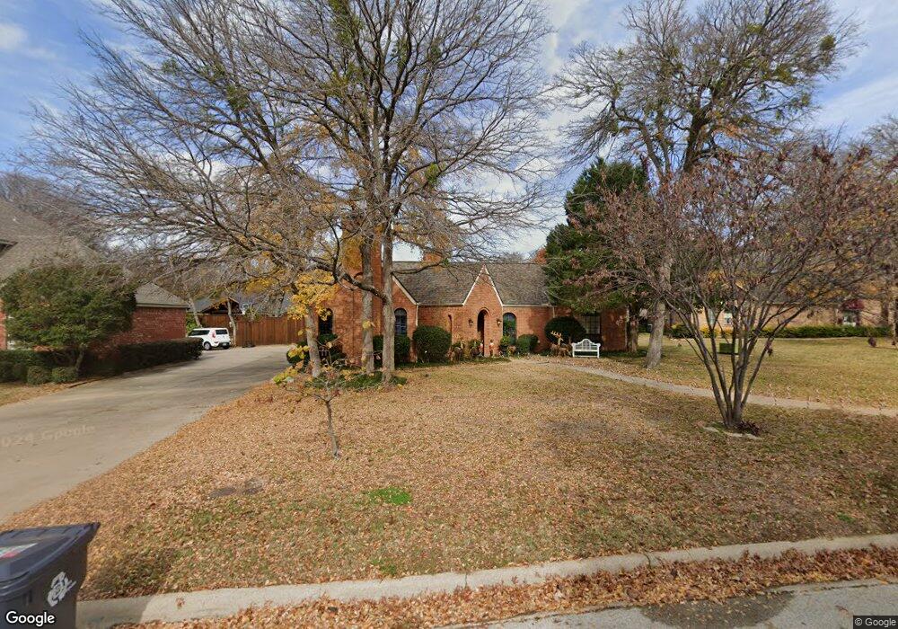 1109 Abbots Ln, Denton, TX 76205 - photo 1