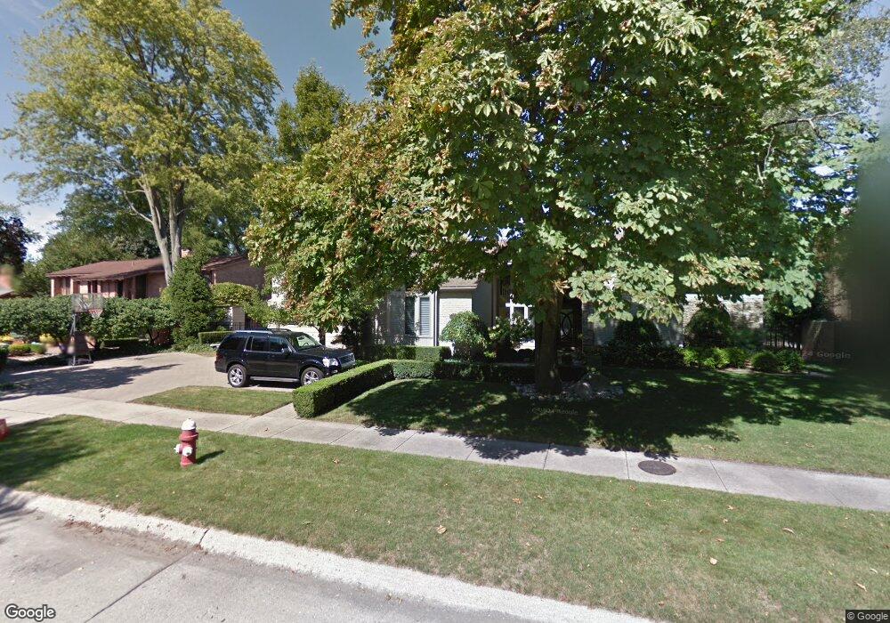 66 Fordcroft St, Grosse Pointe Shores, MI 48236 - photo 1