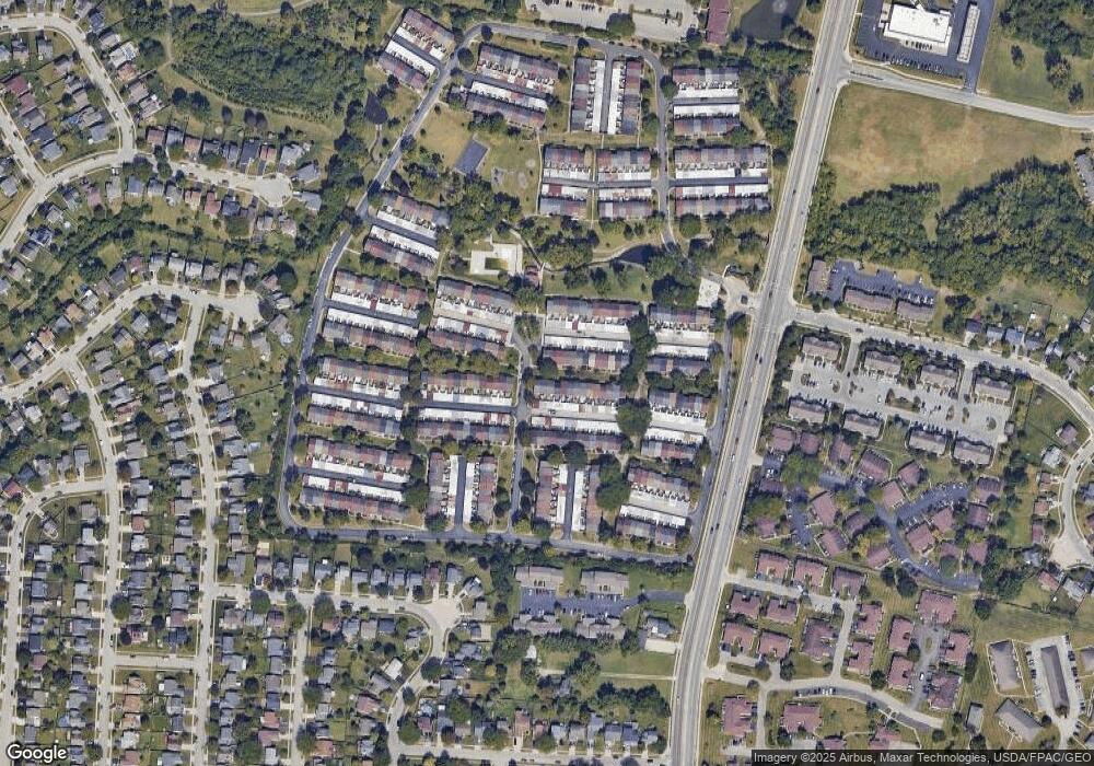 618 Dlyn St, Columbus, OH 43228 - photo 1