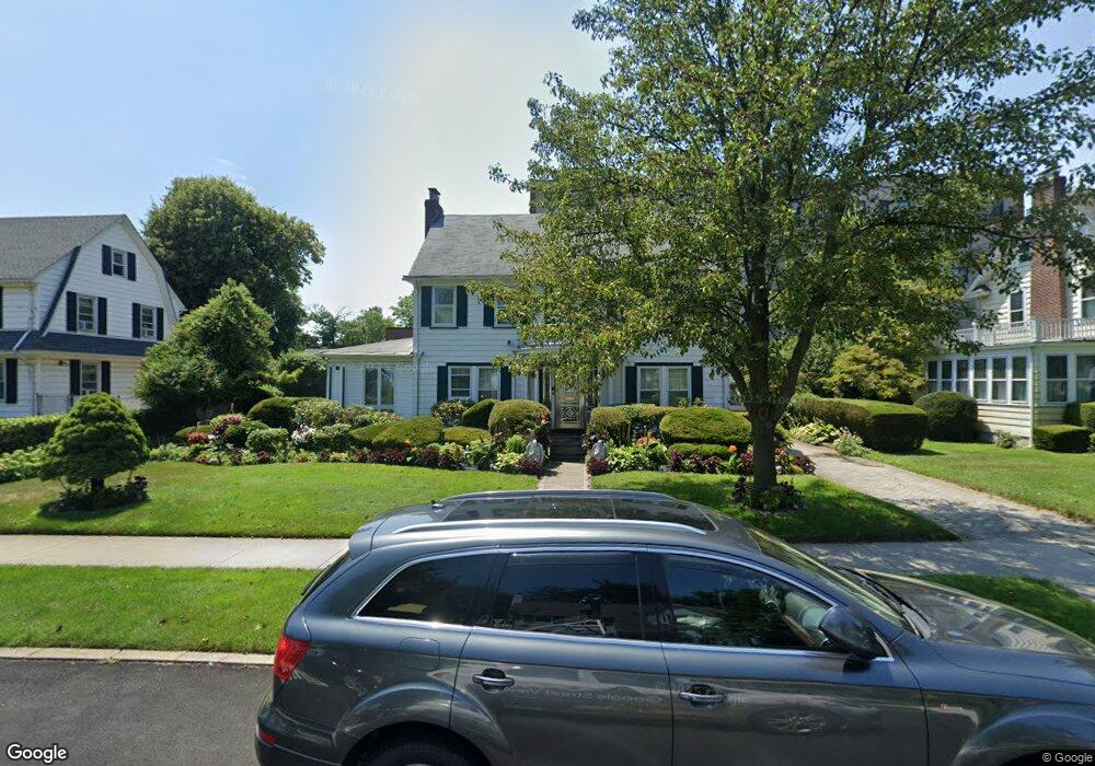 8880 195st Pl Queens 2, Queens, NY 11423 - photo 1