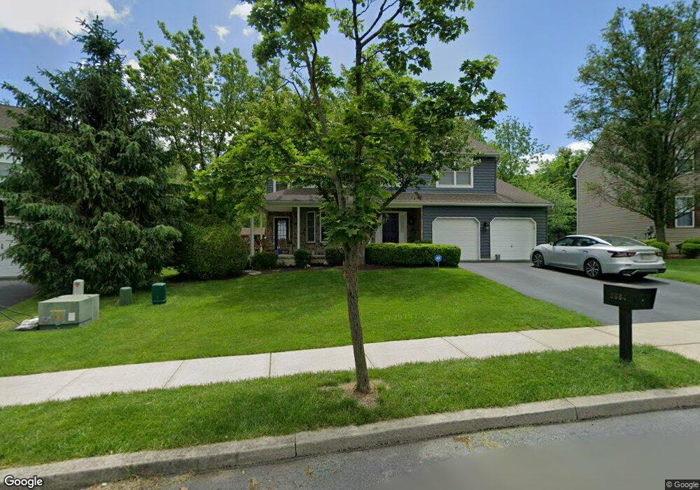 6984 Hearth Ln, Macungie, PA 18062 - photo 1