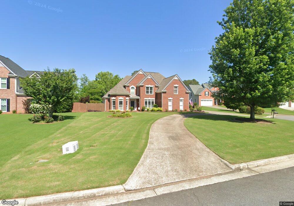 2460 Castle Gate Ct NE, Marietta, GA 30062 - photo 1