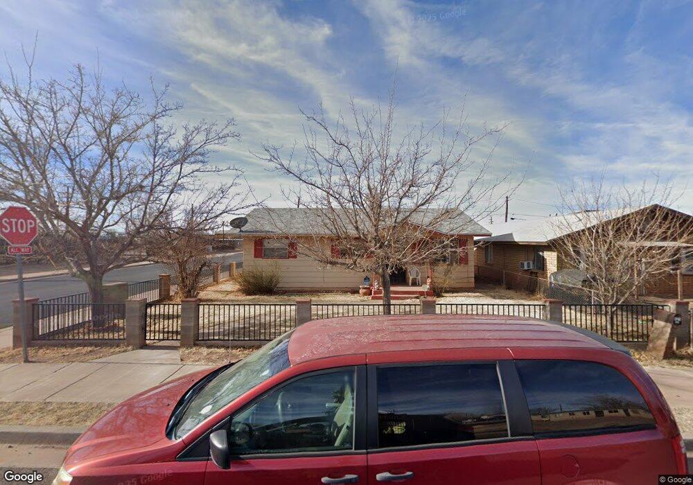 621 E Aspinwall St, Winslow, AZ 86047 - photo 1